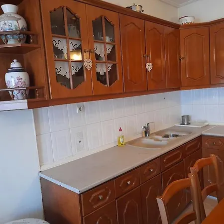 Ευρύχωρο Και Άνετο Διαμέρισμα Larissa Extérieur photo