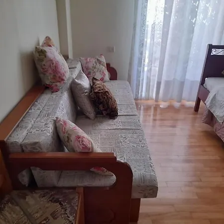 Ευρύχωρο Και Άνετο Διαμέρισμα Larissa Extérieur photo